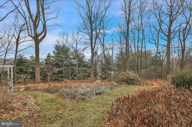 $529,900 | 24 Chinkapin Drive, Fleetwood, PA 19522