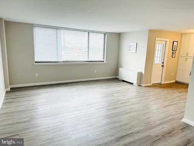 $345,000 | 4401 Cherry Hill Road, Unit 67, Arlington, VA 22207