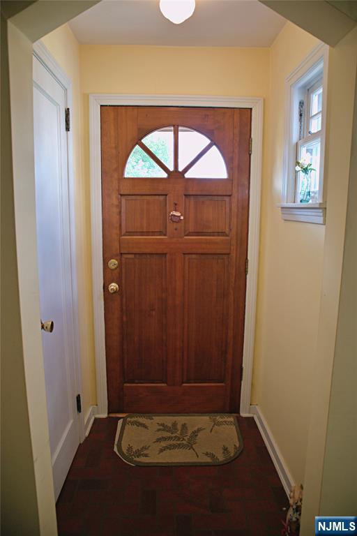 138 11th Street Wood-Ridge, NJ 07075 - Photo 4 of 30 Gallery Image 4