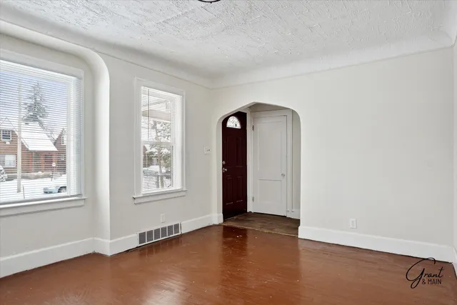 $99,900 | 14466 Chelsea Avenue, Detroit, MI 48213