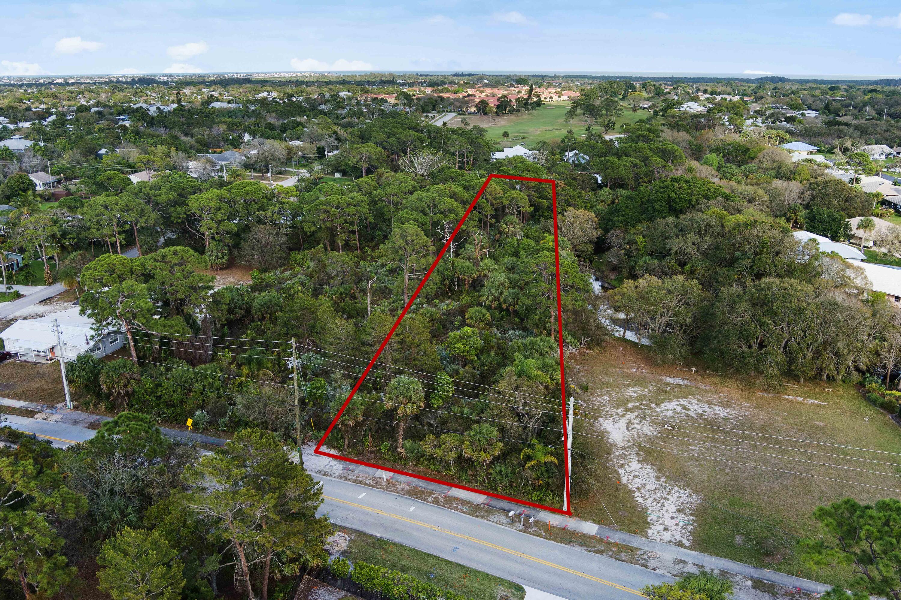 4975 Southeast Manatee Cove Road Stuart, FL 34997 - Photo 5 of 7 4. front w. border