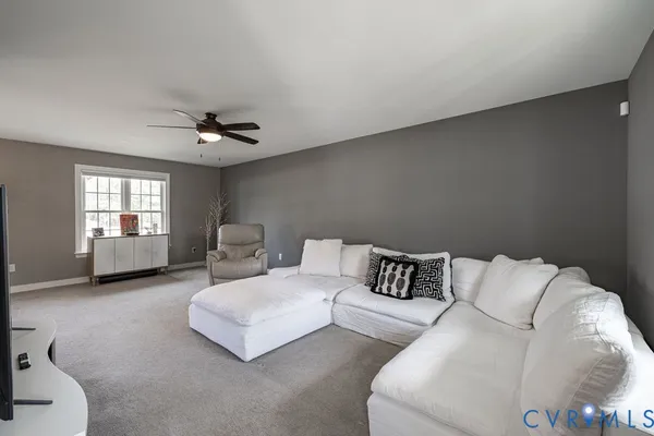 $399,950 | 241 Pleasant View Drive, Aylett, VA 23009