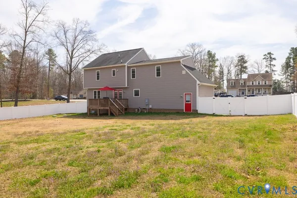$399,950 | 241 Pleasant View Drive, Aylett, VA 23009