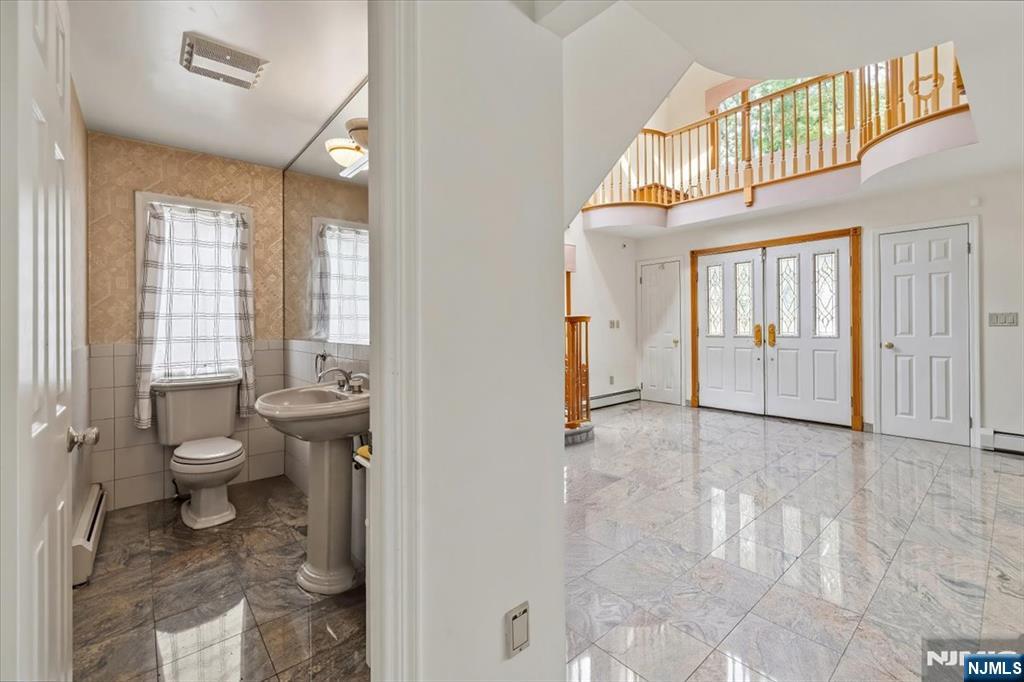 126 Edgewater Road Cliffside Park, NJ 07010 - Photo 7 of 46 Gallery Image 7