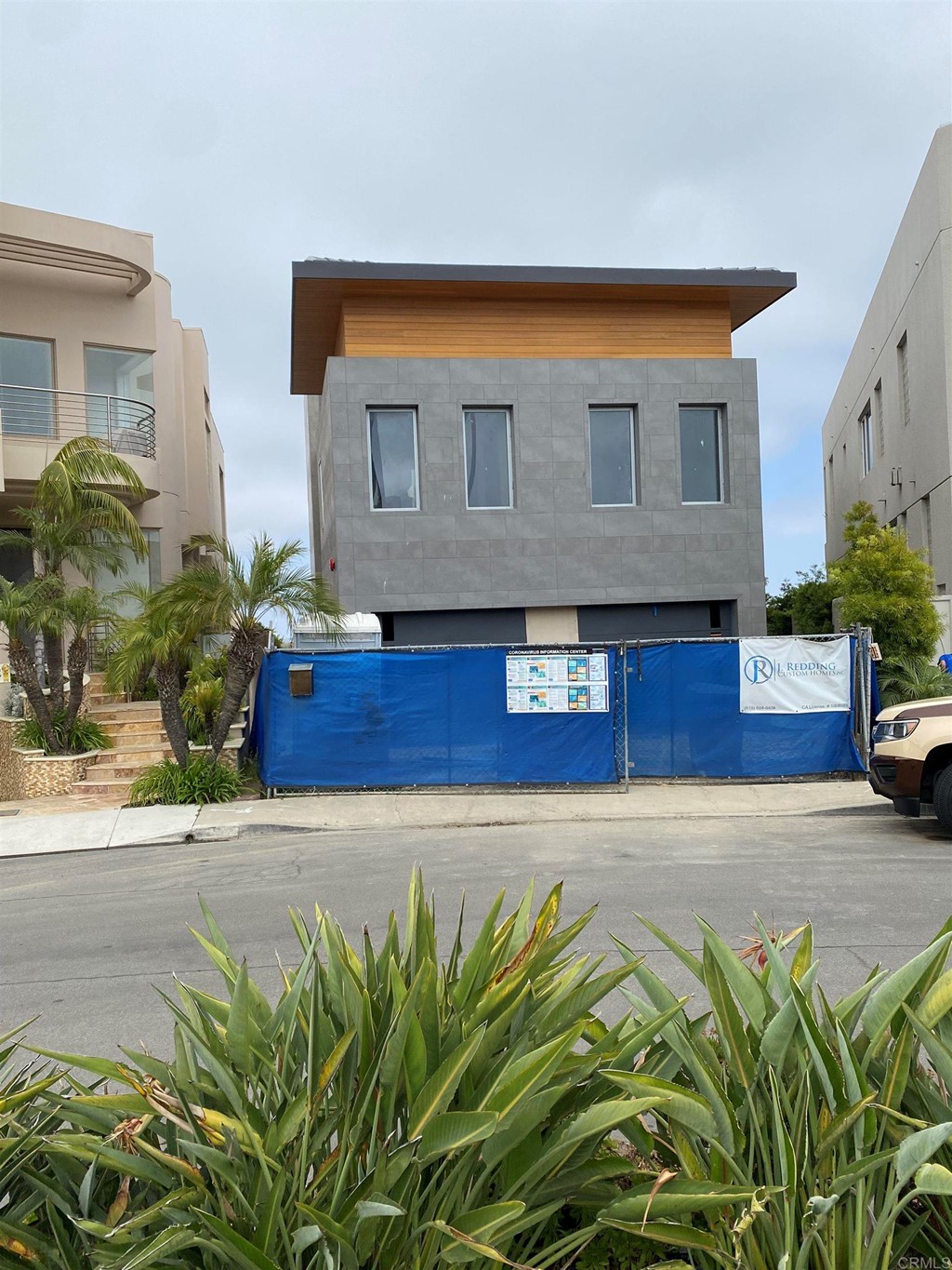 1 Green Turtle Road Coronado, CA 92118 - Photo 1 of 1 a house view with a garden space