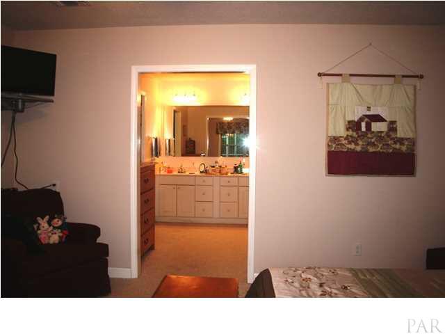 3400 Schifko Road Cantonment, FL 32533 - Photo 14 of 24 Dressing area with double vanity.