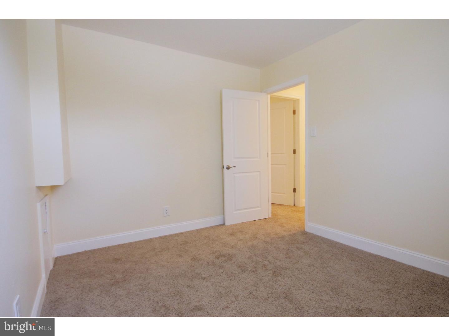 56 Warwick Road Stratford, NJ 08084 - Photo 13 of 18