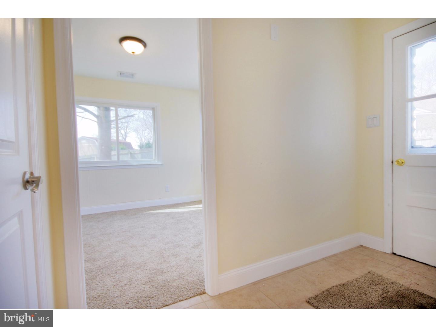 56 Warwick Road Stratford, NJ 08084 - Photo 17 of 18