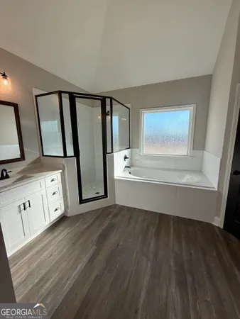 $394,500 | 177 Doublegate Drive, Lizella, GA 31052