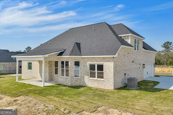 $394,500 | 177 Doublegate Drive, Lizella, GA 31052