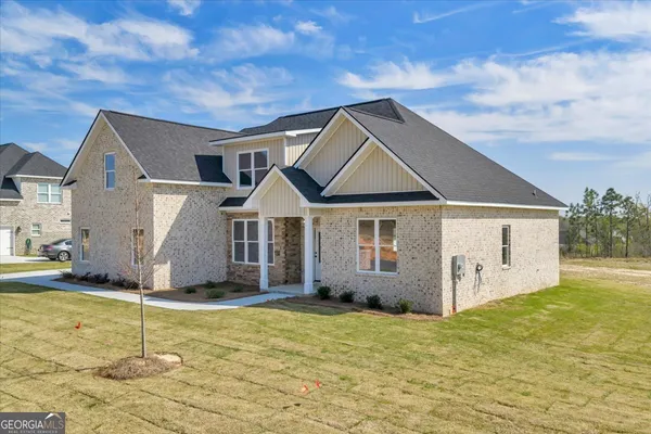 $394,500 | 177 Doublegate Drive, Lizella, GA 31052