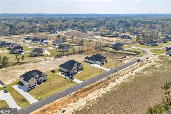 $394,500 | 177 Doublegate Drive, Lizella, GA 31052