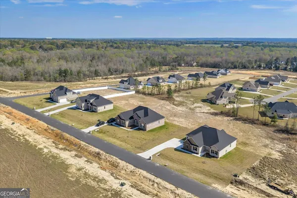 $394,500 | 177 Doublegate Drive, Lizella, GA 31052