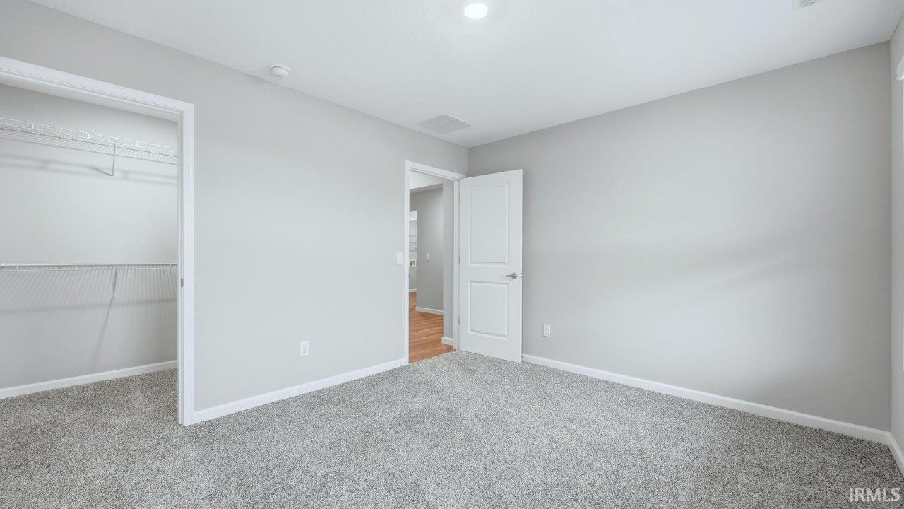1004 Butler Lake Fort Wayne, IN 46818 - Photo 24 of 33