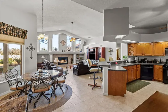 $698,000 | 14206 Melouga Preserve Trail, Dover, FL 33527