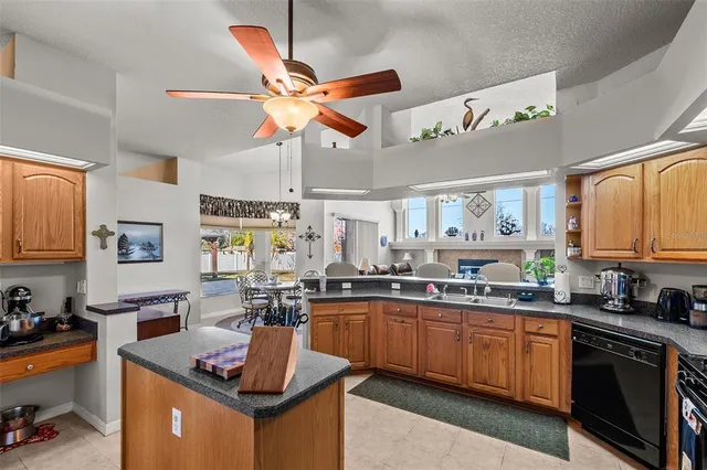 $698,000 | 14206 Melouga Preserve Trail, Dover, FL 33527