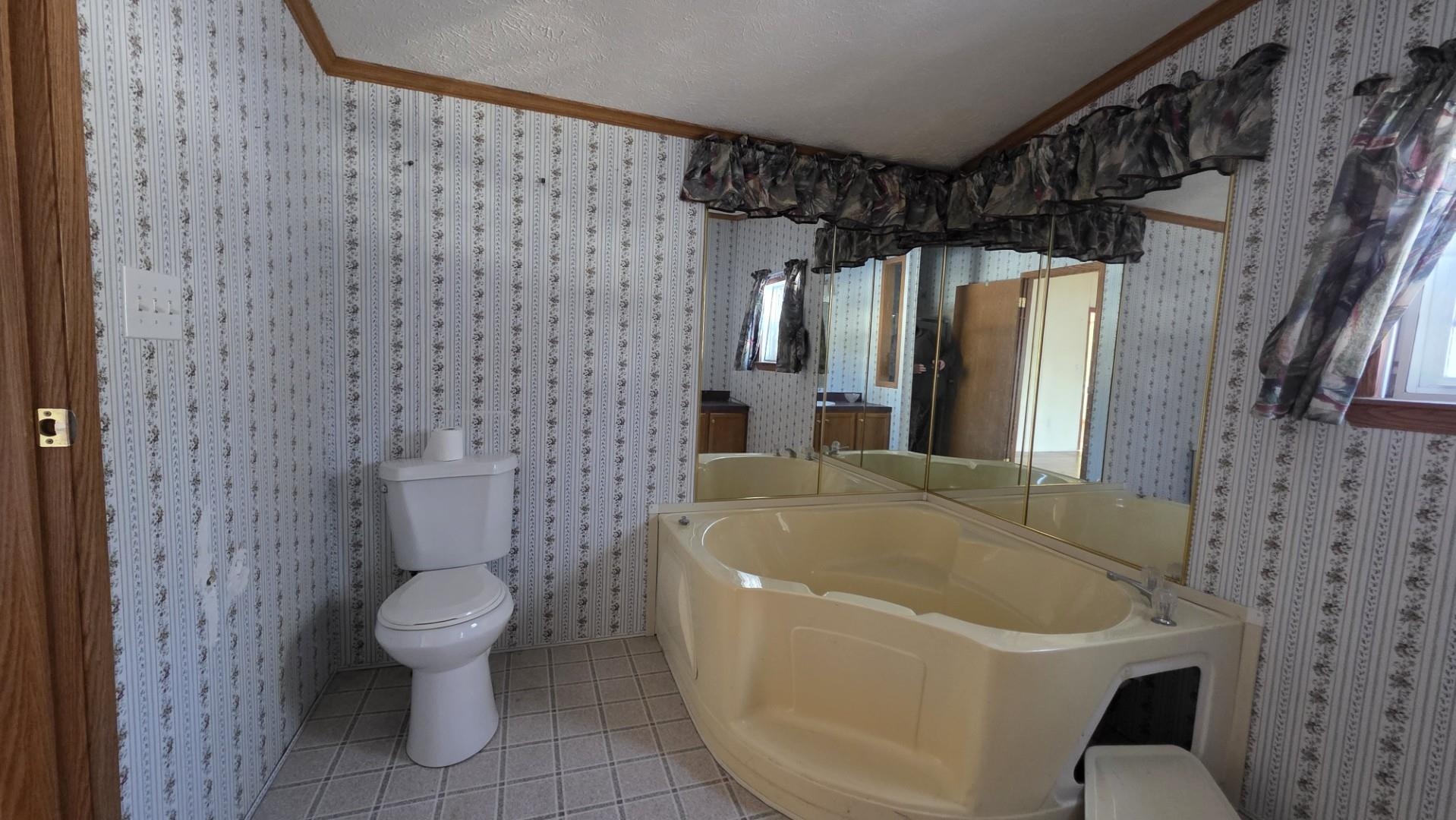 2477 Highway 5 Derby, VT 05829 - Photo 23 of 30