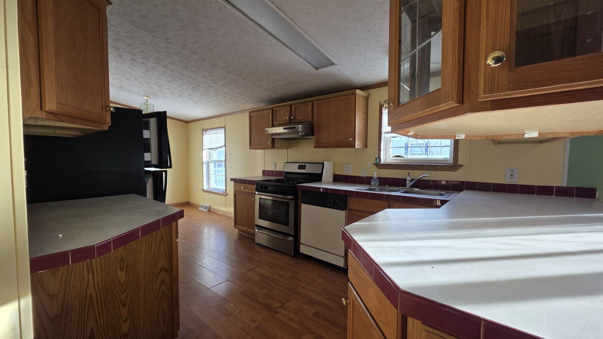 2477 Highway 5 Derby, VT 05829 - Photo 3 of 30