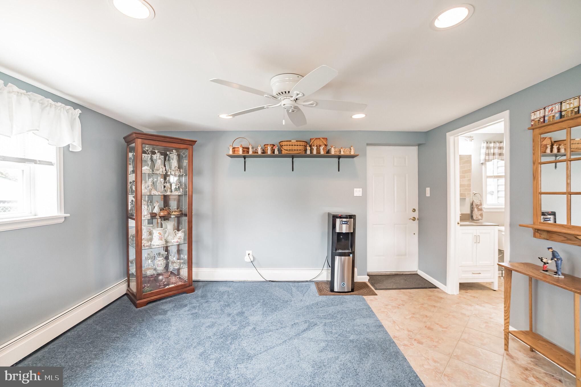 9964 Hardy Road Philadelphia, PA 19115 - Photo 17 of 29 Gallery Image 17