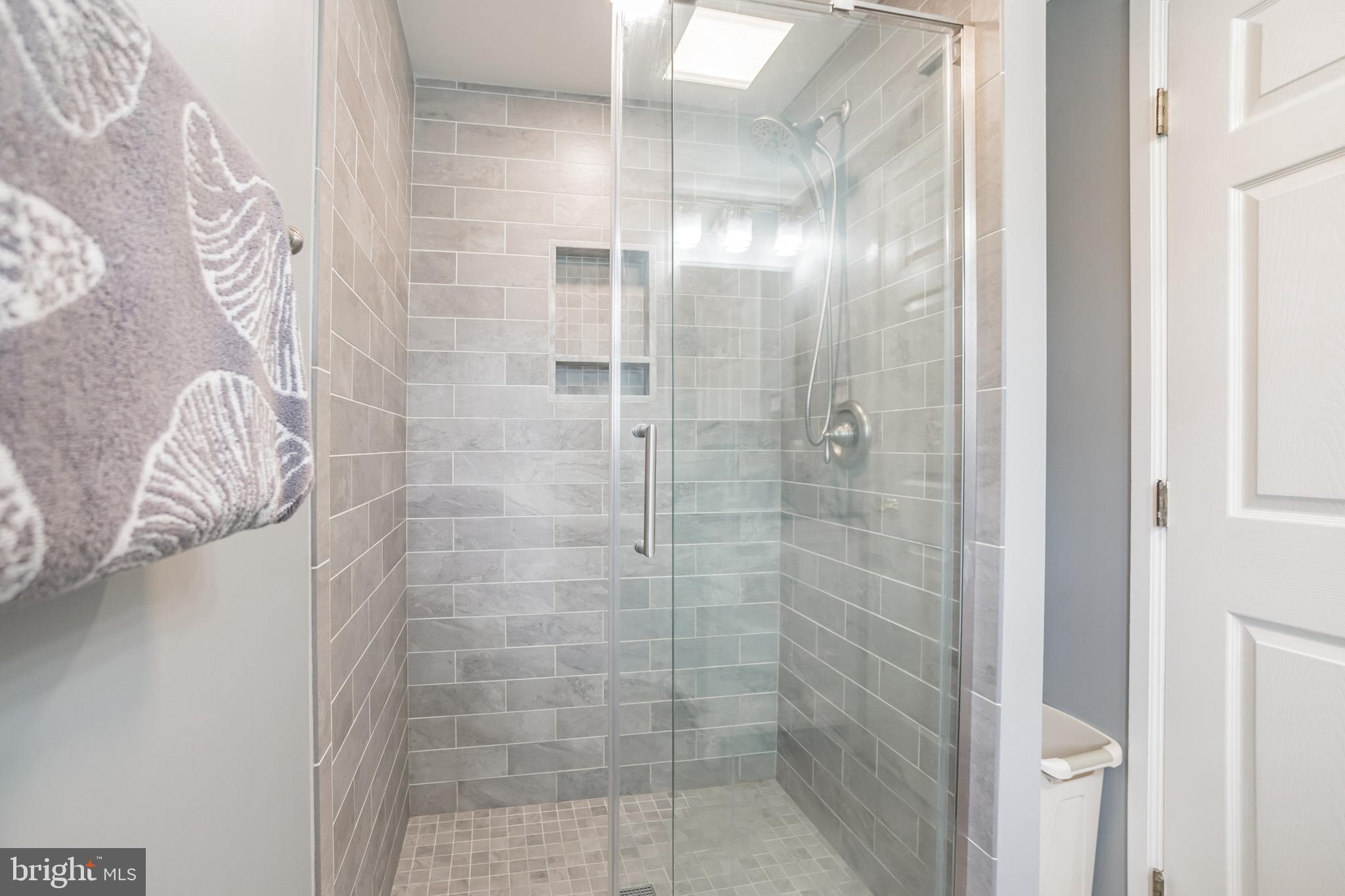 9964 Hardy Road Philadelphia, PA 19115 - Photo 20 of 29 Gallery Image 20