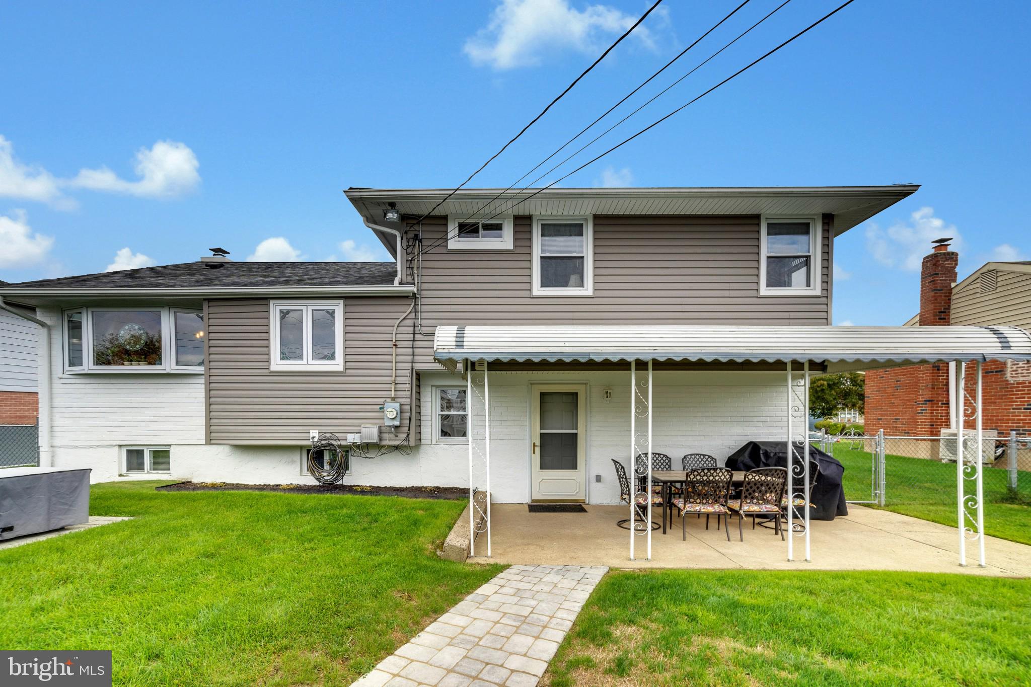 9964 Hardy Road Philadelphia, PA 19115 - Photo 24 of 29 Gallery Image 24