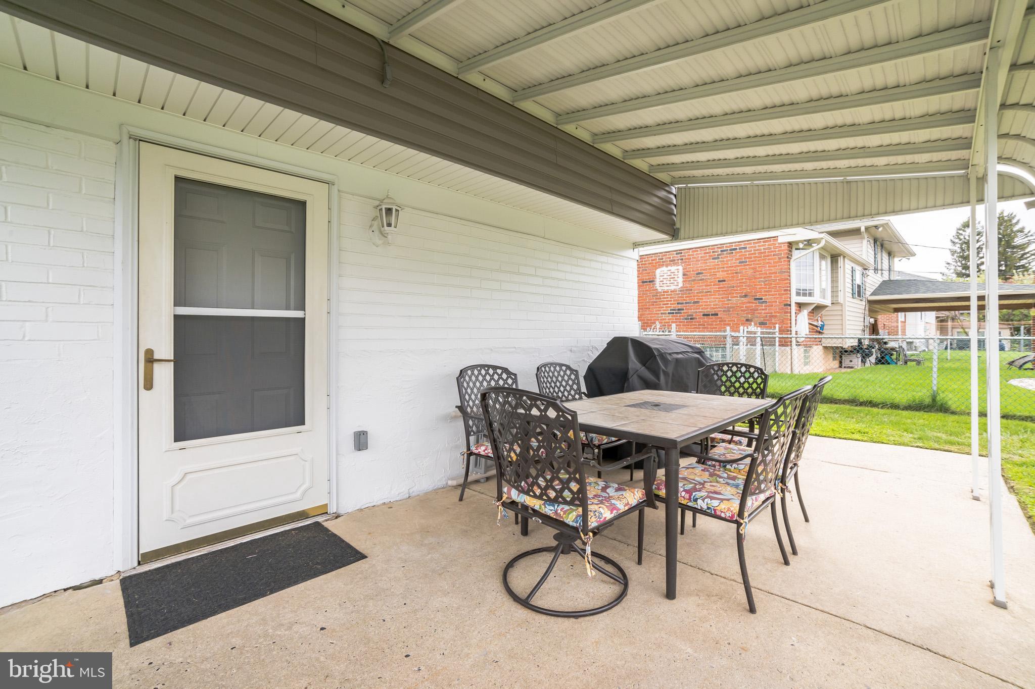 9964 Hardy Road Philadelphia, PA 19115 - Photo 26 of 29 Gallery Image 26
