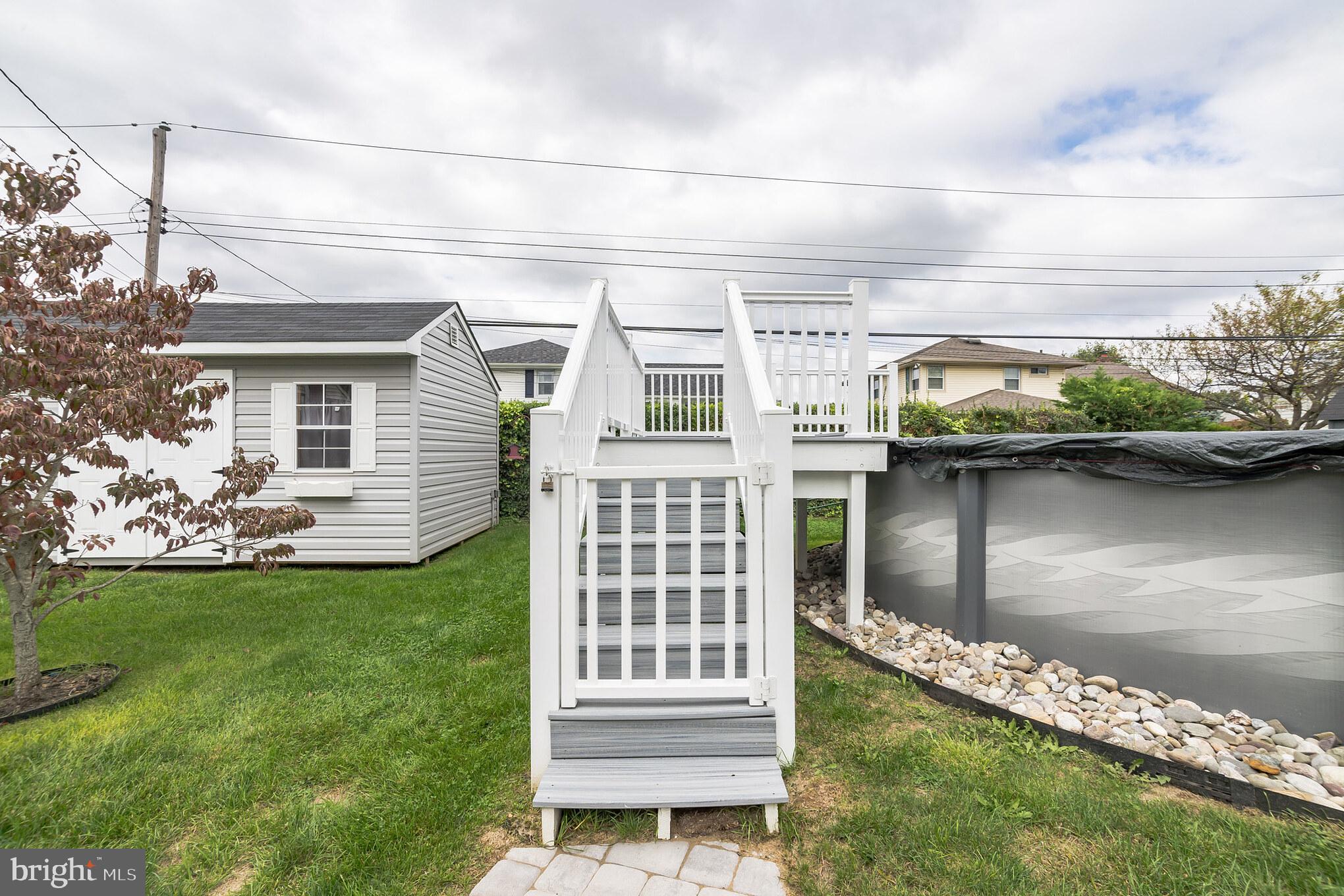 9964 Hardy Road Philadelphia, PA 19115 - Photo 28 of 29 Gallery Image 28