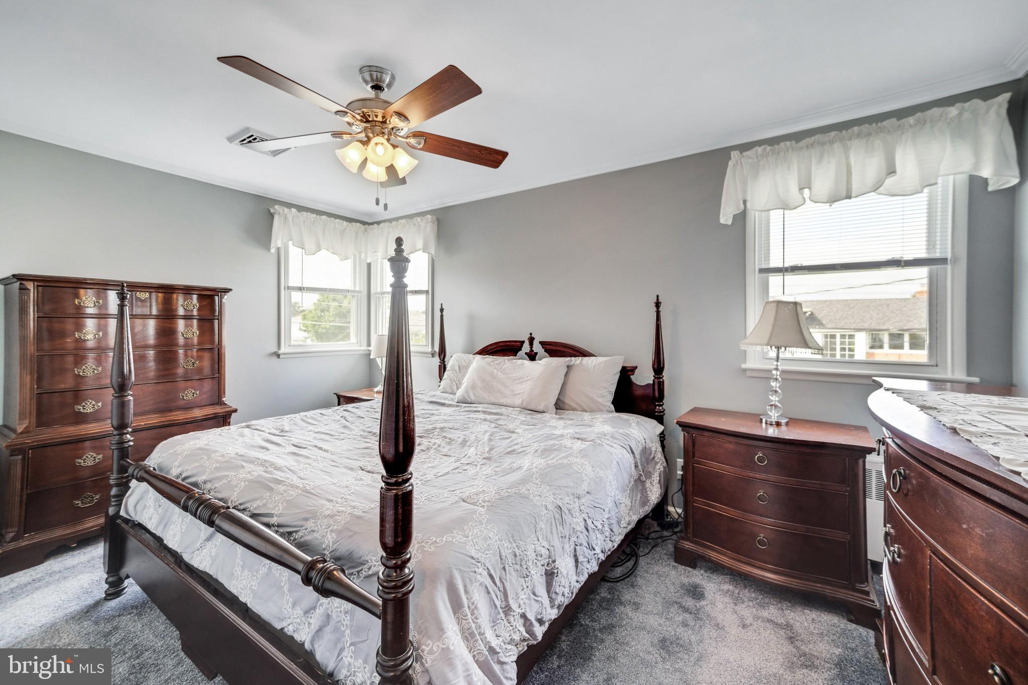 9964 Hardy Road Philadelphia, PA 19115 - Photo 10 of 29 Gallery Image 10