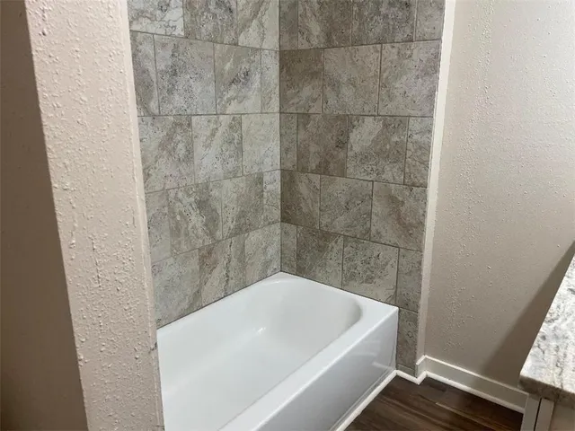 $2,300 | 7012 Tullis Drive, New Orleans, LA 70131