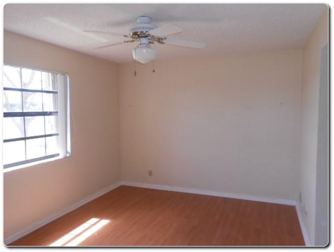 3170 Leewood Terrace, Unit 111 Boca Raton, FL 33431 - Photo 15 of 29 DSCN0465