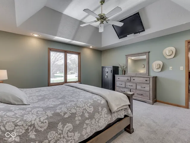 $559,900 | 2405 Valley Court, Shelbyville, IN 46176