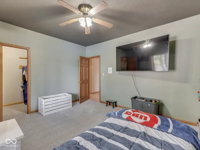 $559,900 | 2405 Valley Court, Shelbyville, IN 46176