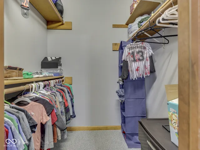 $559,900 | 2405 Valley Court, Shelbyville, IN 46176