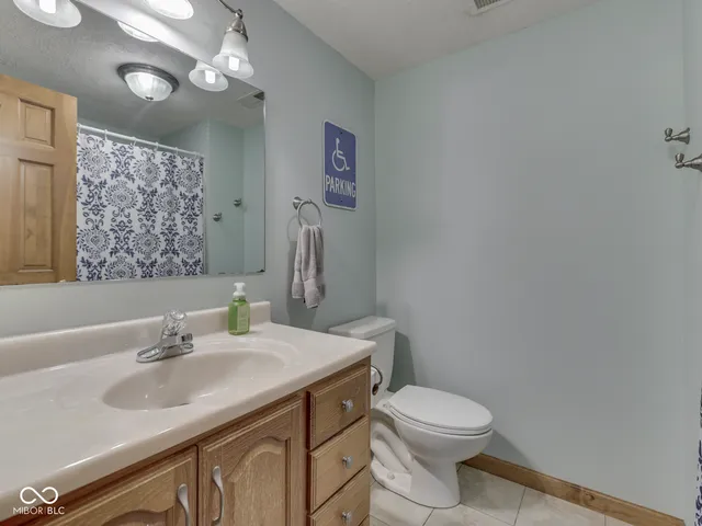 $559,900 | 2405 Valley Court, Shelbyville, IN 46176