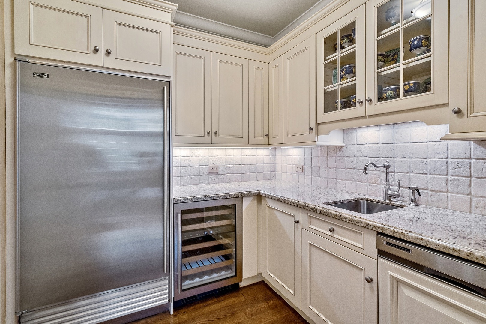 117 Woodley Road Winnetka, IL 60093 - Photo 21 of 55