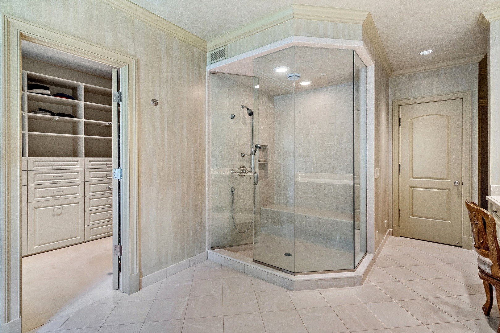117 Woodley Road Winnetka, IL 60093 - Photo 32 of 55