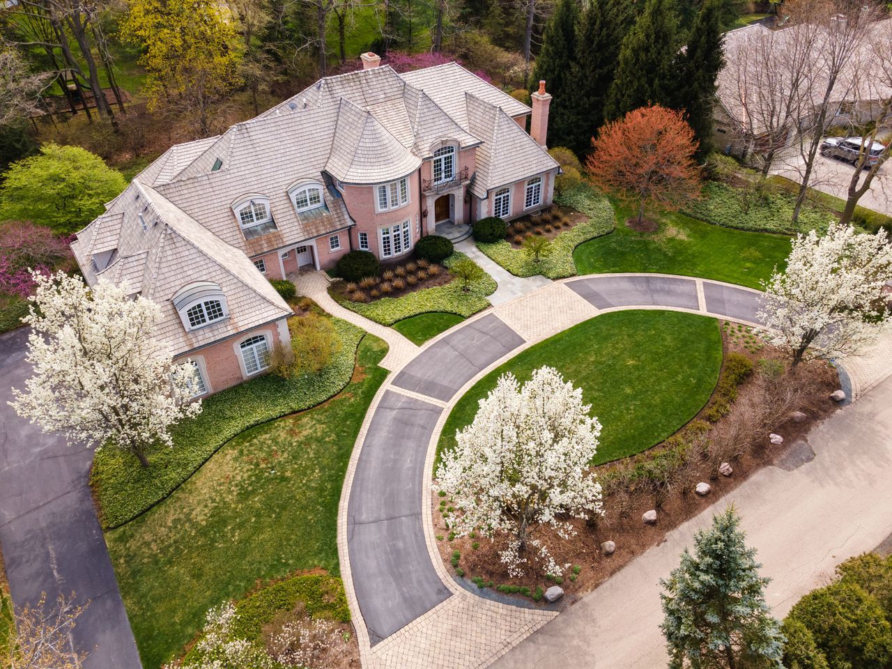 117 Woodley Road Winnetka, IL 60093 - Photo 8 of 55