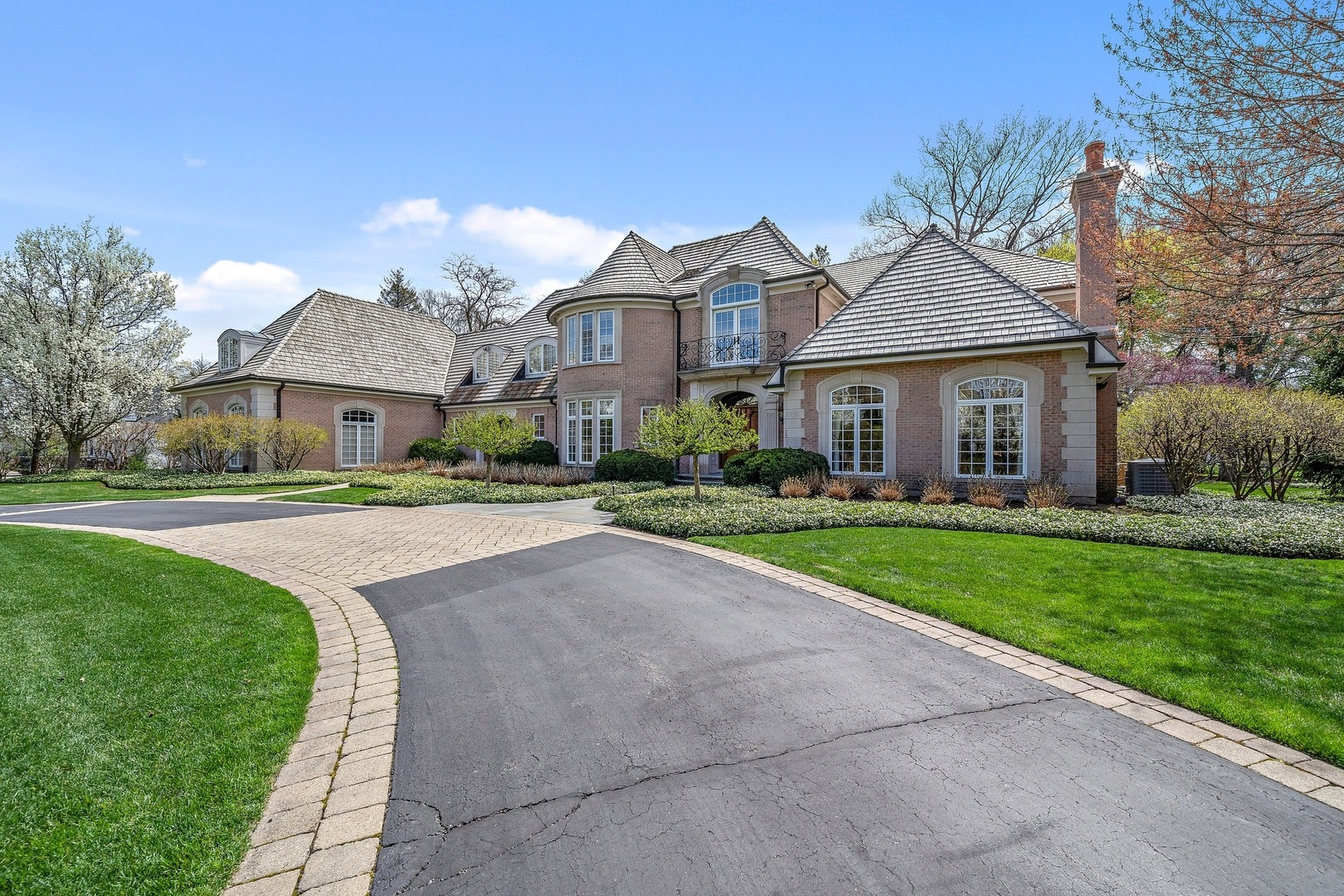 117 Woodley Road Winnetka, IL 60093 - Photo 10 of 55