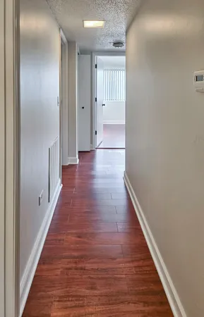 $259,900 | 500 Valley Drive, Unit 100, Naperville, IL 60563
