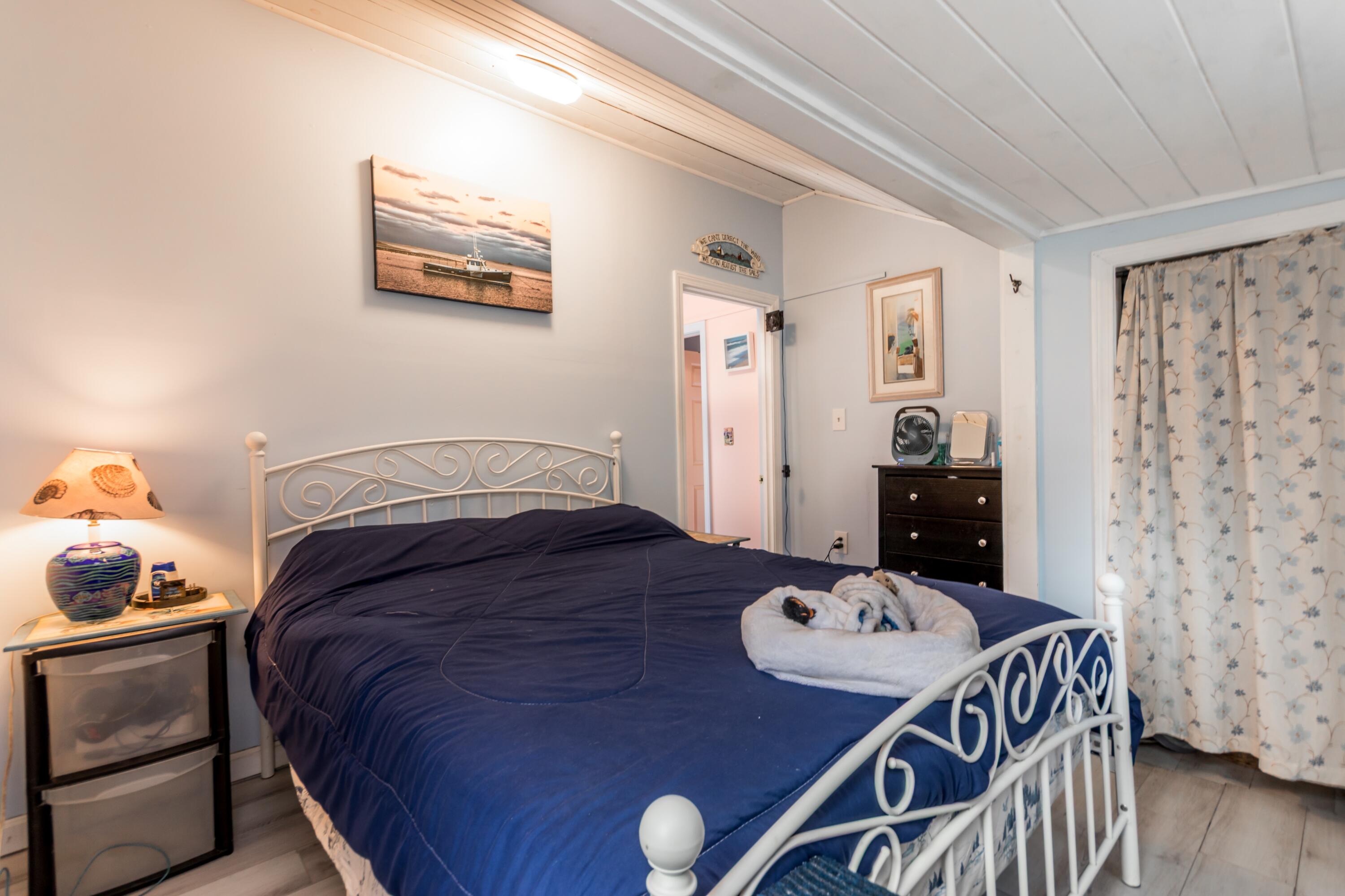 9 Bells Neck Road, Unit 5 West Harwich, MA 02671 - Photo 11 of 18 Bedroom with closet