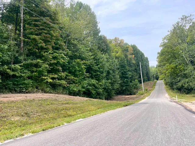 $273,900 | 7100 South 225 West Street, Madison, IN 47250