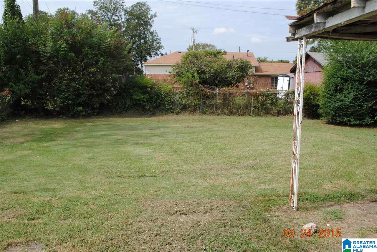 620 Center Place Southwest Birmingham, AL 35211 - Photo 3 of 16