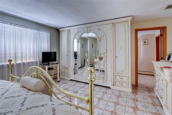 172 Spring Street Medford, MA 02155 - Photo 18 of 30 Gallery Image 18