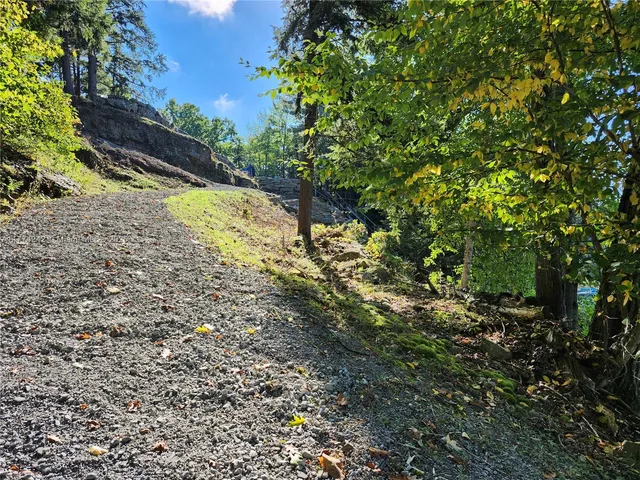 $319,500 | 18443 Otter Point Road, Wellesley Island, NY 13640