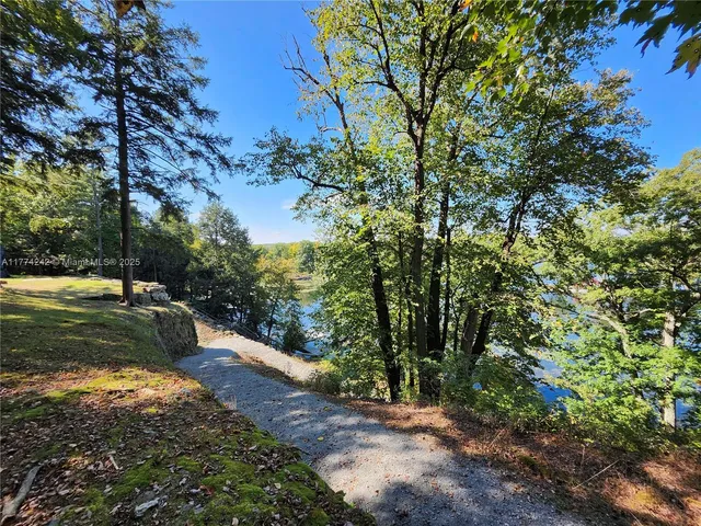 $319,500 | 18443 Otter Point Road, Wellesley Island, NY 13640