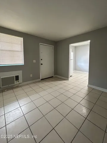 $795 | 1122 Woodruff Avenue, Unit 7, Jacksonville, FL 32205