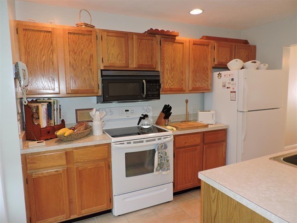 502 Beacon Park Road, Unit 502 Webster, MA 01570 - Photo 16 of 30 Gallery Image 16