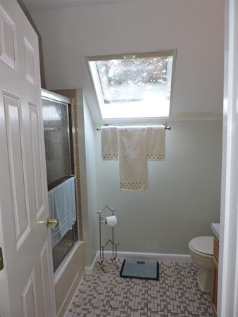 502 Beacon Park Road, Unit 502 Webster, MA 01570 - Photo 24 of 30 Gallery Image 24