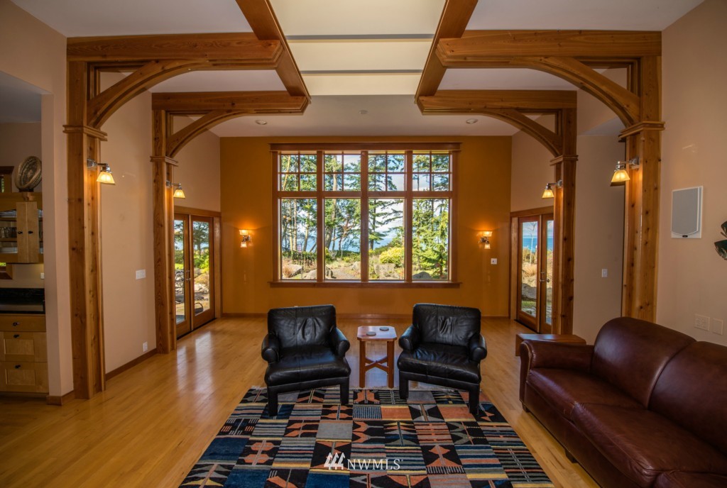 4423 East Sequim Bay Road Sequim, WA 98382 - Photo 4 of 25 Gallery Image 4
