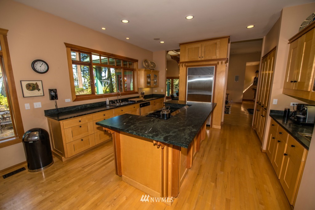 4423 East Sequim Bay Road Sequim, WA 98382 - Photo 7 of 25 Gallery Image 7